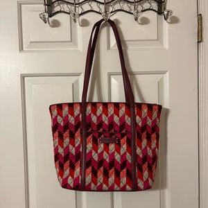 Small Trimmed Vera Bohemian Chevron Tote